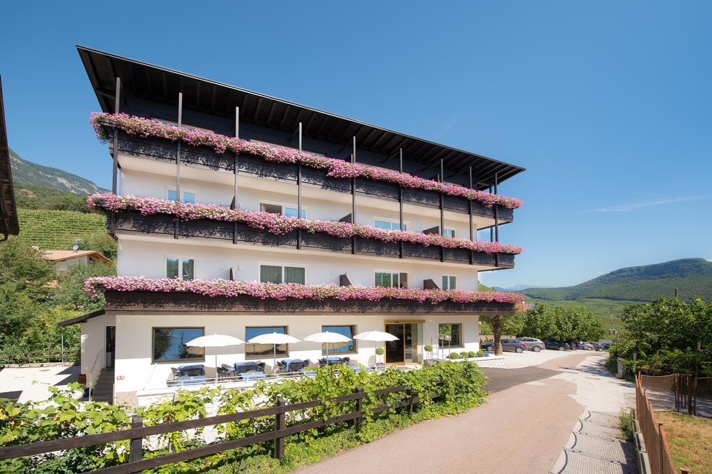 Seeberg Garni Hotel Caldaro sulla Strada del Vino Exterior foto